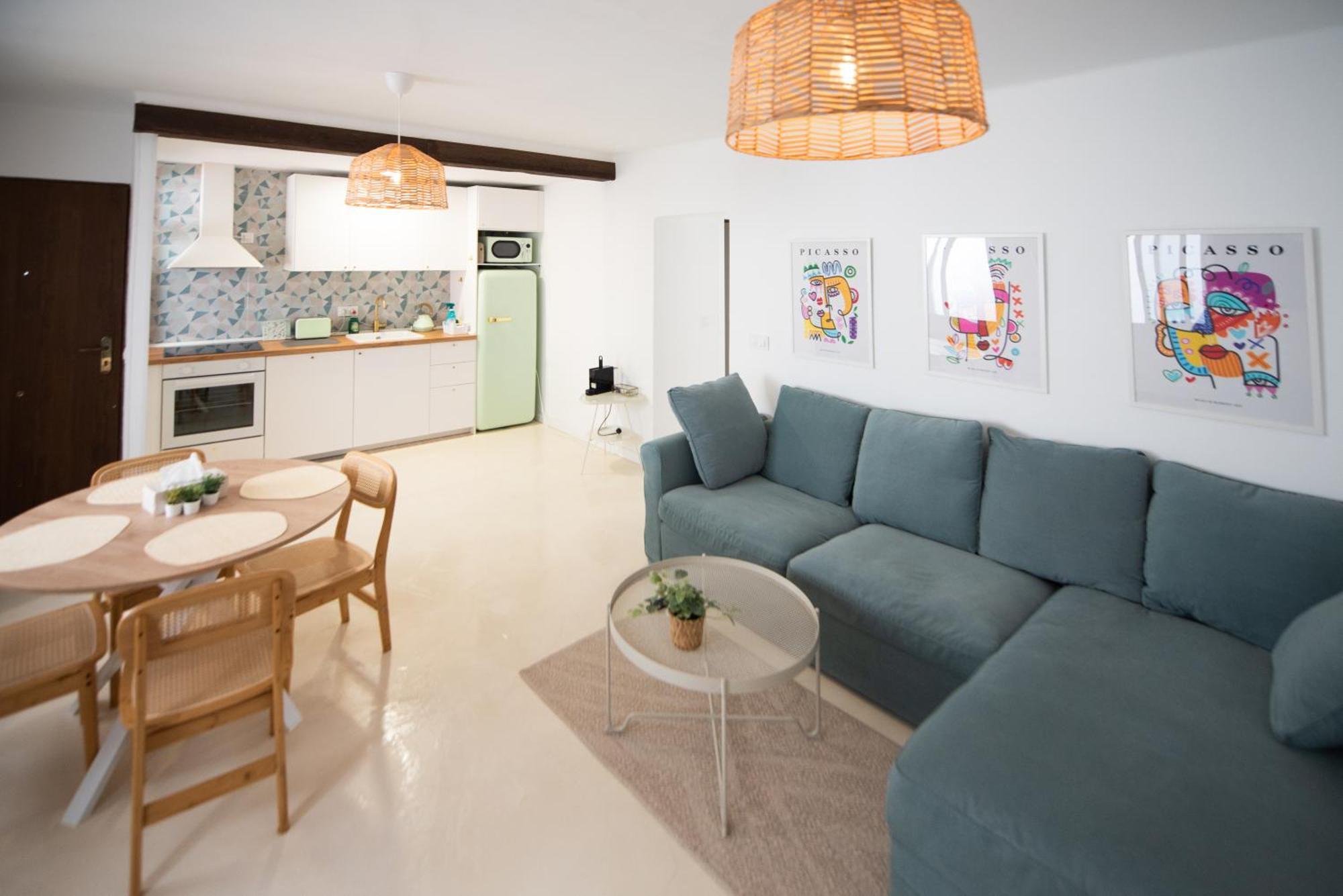 Apartamento Centrico La Merced - Free Parking & Free Gym Malaga Exterior photo